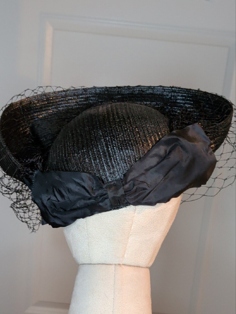 Vintage 60s Black Straw Gainsborough Hat Pink Floral Kentucky Derby Large Brim - Picture 5 of 12